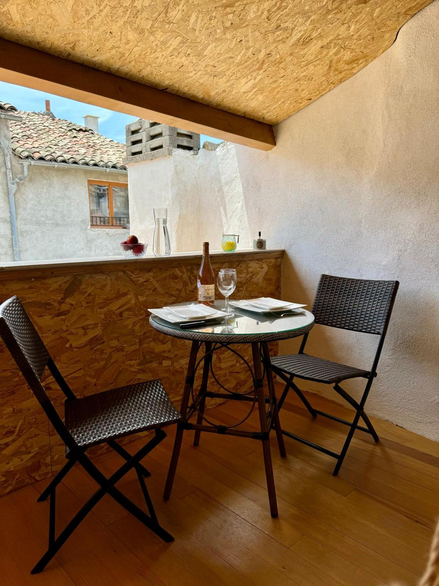 Ferienwohnung -Le Toit Terrasse - Riez Exterior foto